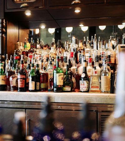 The Coach and Horses - stocked bar - gallery